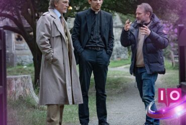 Rian Johnson liker å lage et "Asshole Studio Cut" av "Knives Out"